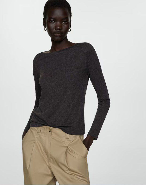 Mango T-shirt: 🤩MANGO LANGARM T-SHIRT ANTRAZIT & PRADA P – Usato da Olten venduto da Naja-Twins-Twins