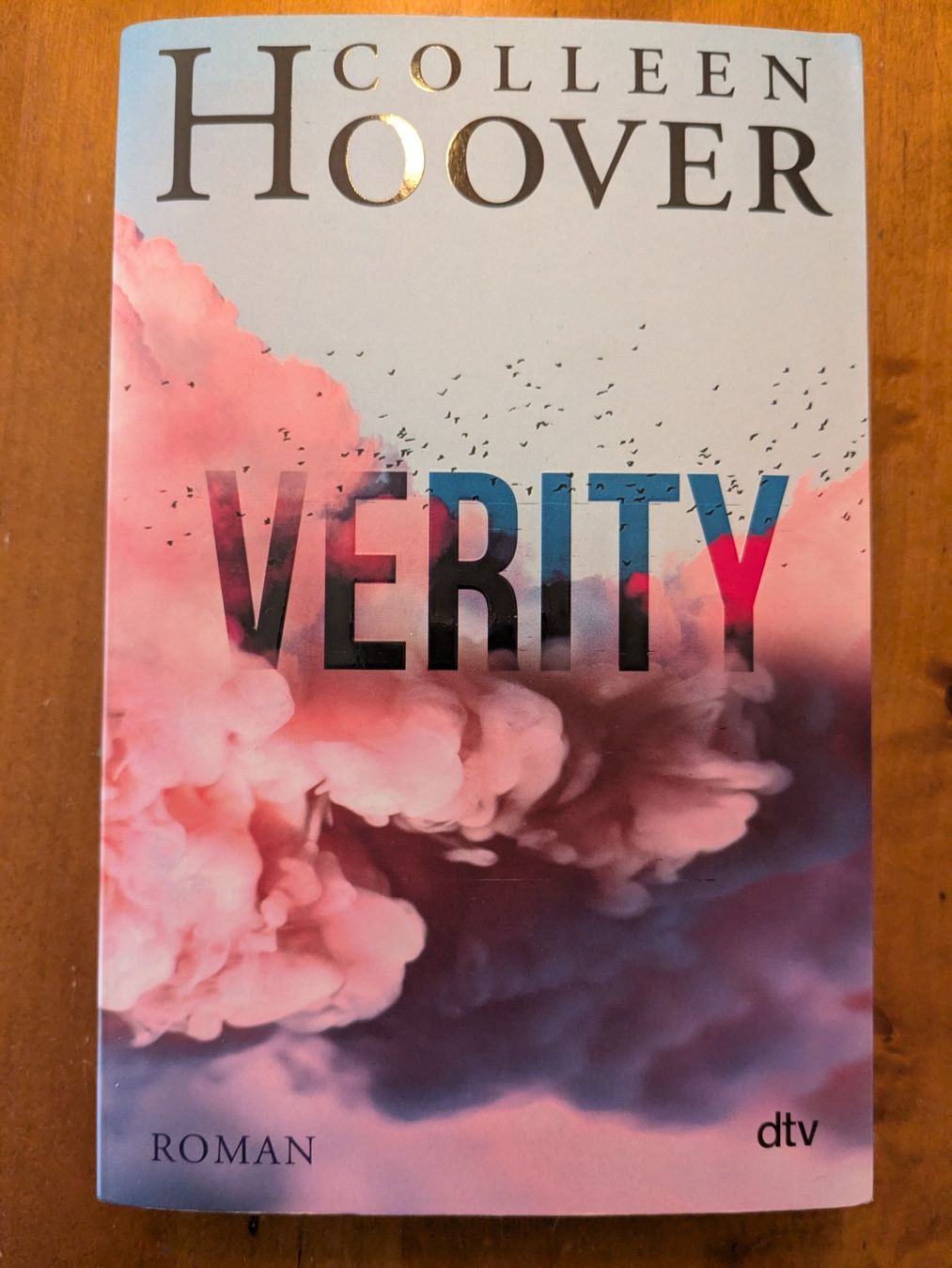 Bücher: Verity von Colleen Hoover – Gebraucht aus Zürich von ric_kq2y