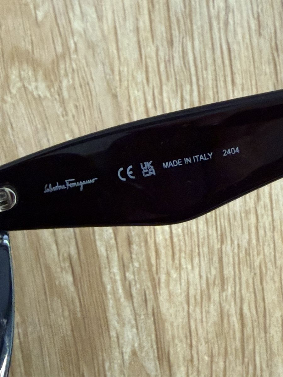 Salvatore Ferragamo Occhiali & Lenti: Ferragamo Sunglasses as new  – Nuovo (secondo la descrizione) da Zürich venduto da eve_m2gr 4