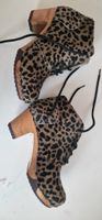 Woody Schnürschuhe Holzsohle Leo-Muster Grösse 39 neu