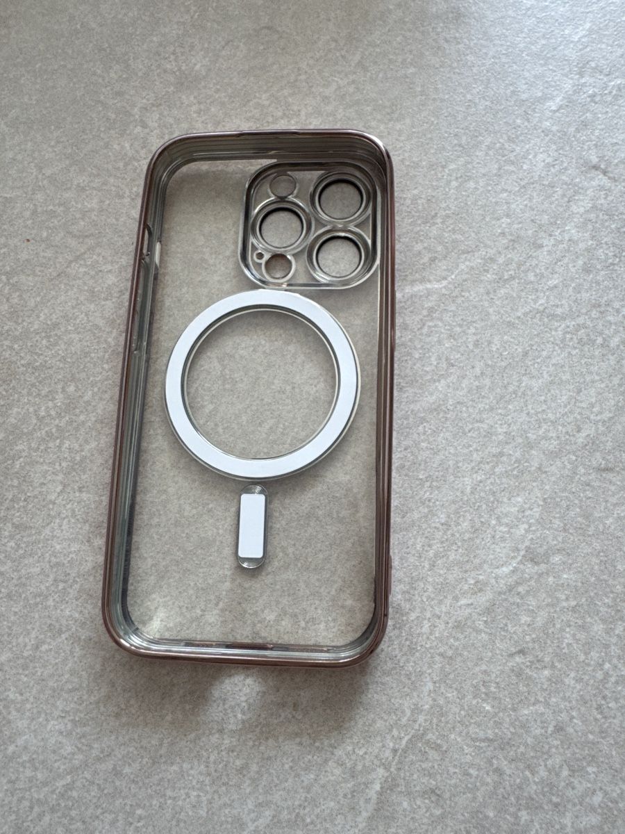 Apple Cover & Protezioni schermo: Cover iPhone 15 pro – Nuovo e nell'imballaggio originale da Buttikon SZ venduto da alf_g6sd 1