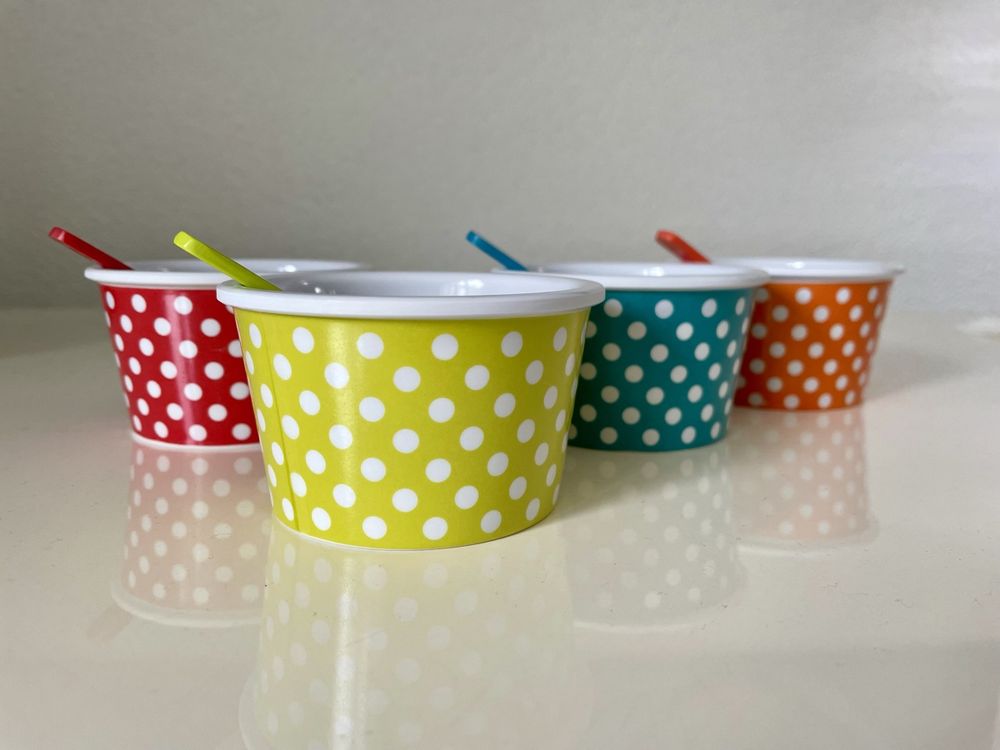 Xiangqianzou Highland Cow Eisbecher-Halter - Niedlicher 3D-Druck, Anti-Freeze Hände, Mit Snackschublade