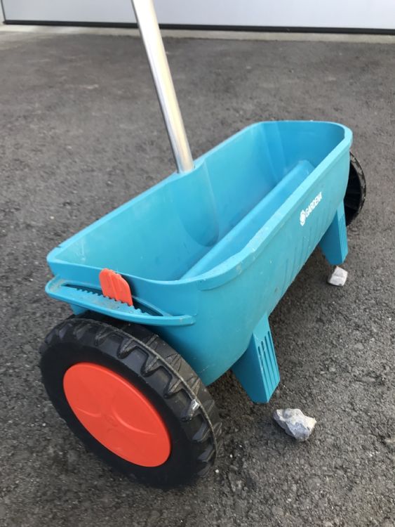 Gardena Streuwagen Garten Dngerwagen Rasen Gartenarbeit (Neu (gemss  Beschreibung)) in Gamprin fr CHF 15  mit Lieferung auf Ricardo kaufen