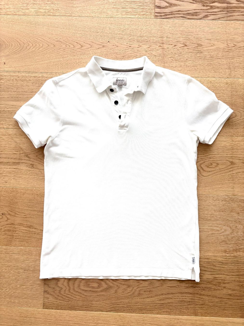 Armani Magliette Polo: LUXUS Armani Collezioni Polo AB 1.- !!! – Usato da Beckenried venduto da M.C.W. 1