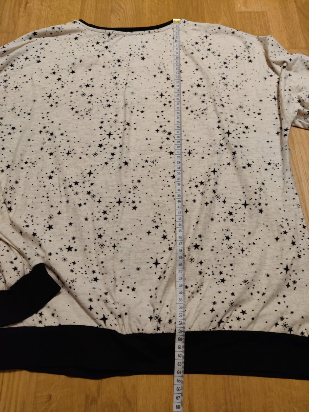 Negligees & Pigiami: Pyjama mit Sternenmuster - M – Usato da Schönenwerd venduto da sal_75dx 3