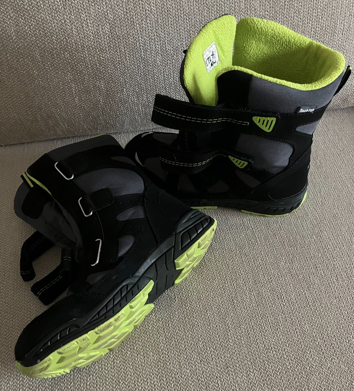 Scarpe per ragazzi: Bottes hiver garçon - 36 – Usato da Dübendorf venduto da helenedebrade 1