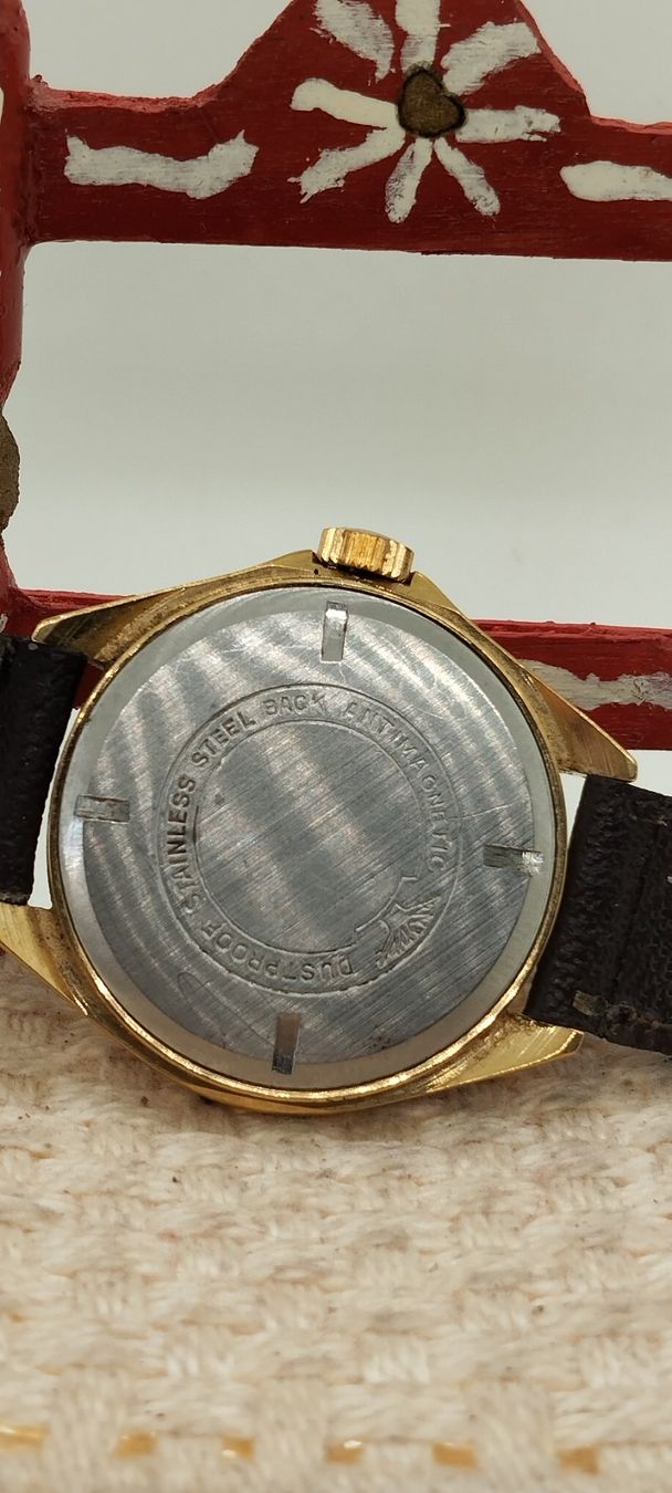 Orologi: Montre vintage luz – Usato da La Chaux-de-Fonds venduto da jac_9llg 6