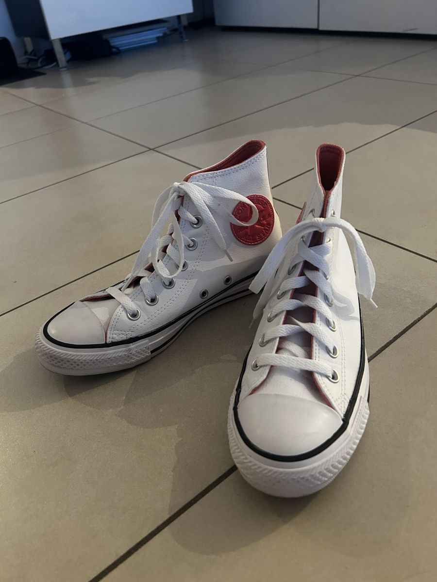Converse Damenschuhe: Converse All Star – Neu (gemäss Beschreibung) aus Horw von just_one_haru