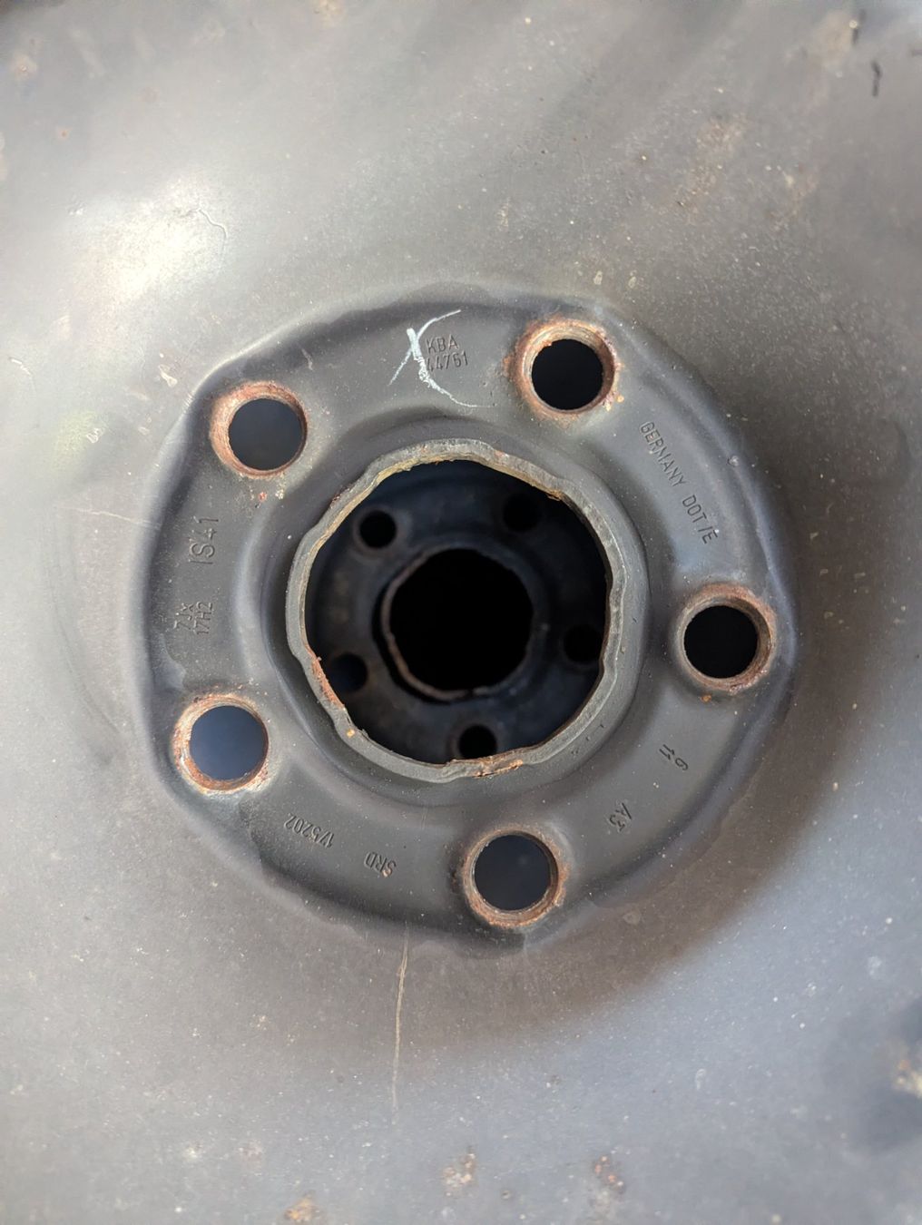 Pneumatici & Ruote complete: 4 Räder 5x120 7Jx17 – Usato da Aarberg venduto da KreuzFahrzeugcenter 3