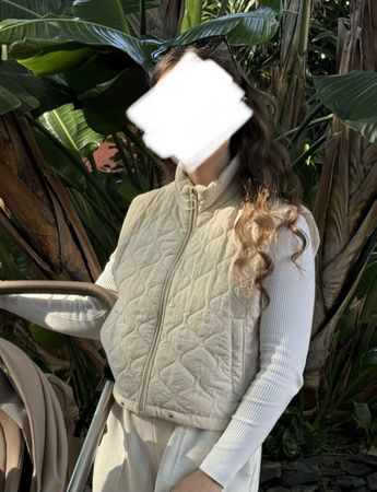 Weste Stradivarius, Beige, Grösse M – Top Zustand!