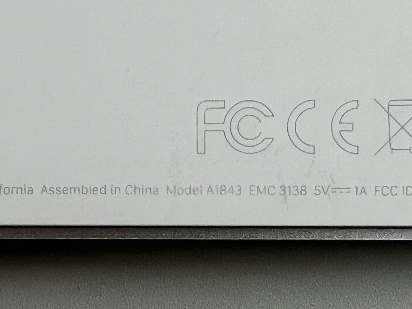 Apple Tastaturen: Apple Magic Keyboard mit Ziffernblock A1843 CH-Layout – Gebraucht aus Zürich von Kollege7 5
