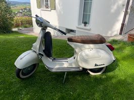 Piaggio Vespa 125
