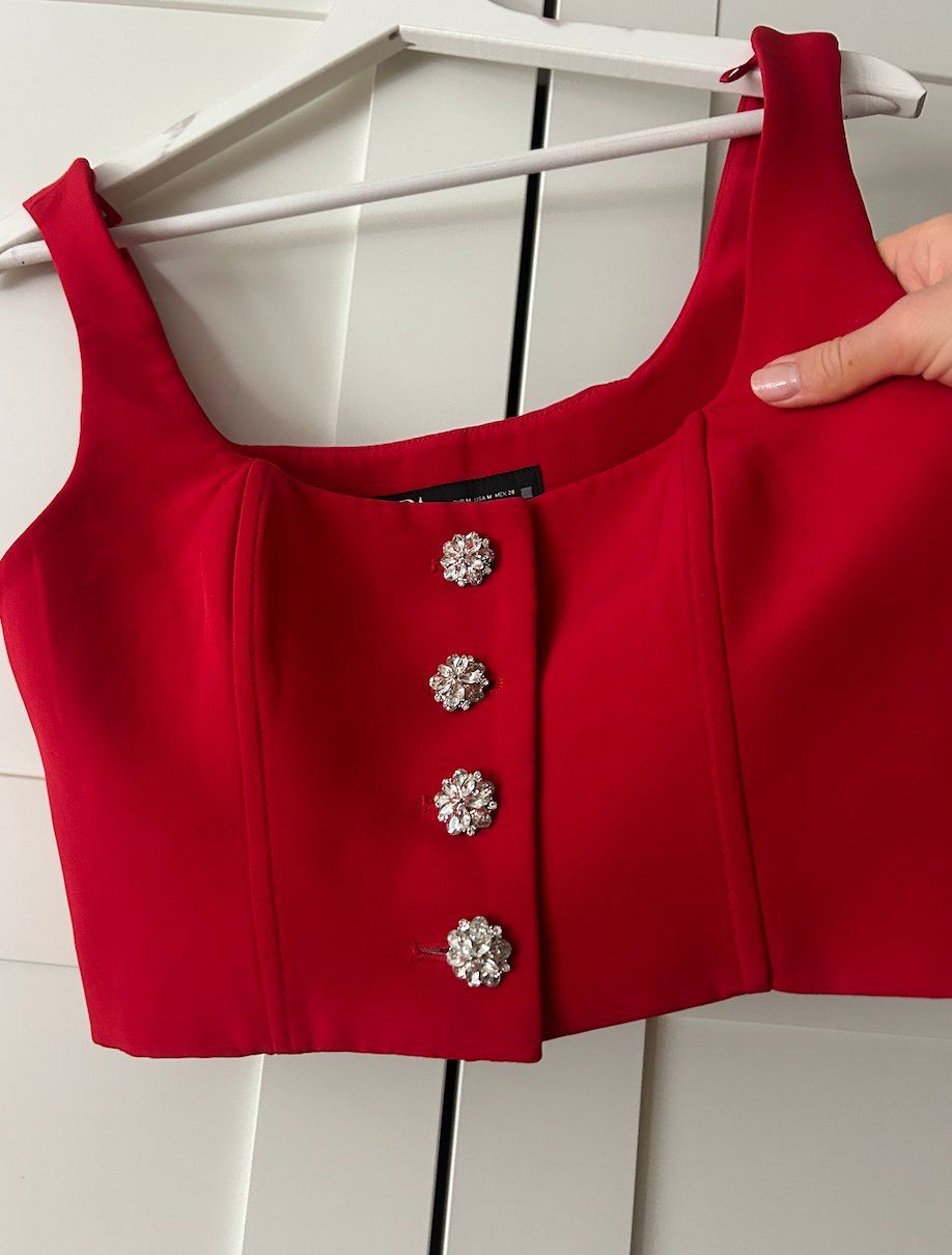 Zara Top: Zara (M) 36 Top Rot Diamond buttons – Nuovo (secondo la descrizione) da Zürich venduto da 202_97cj 1