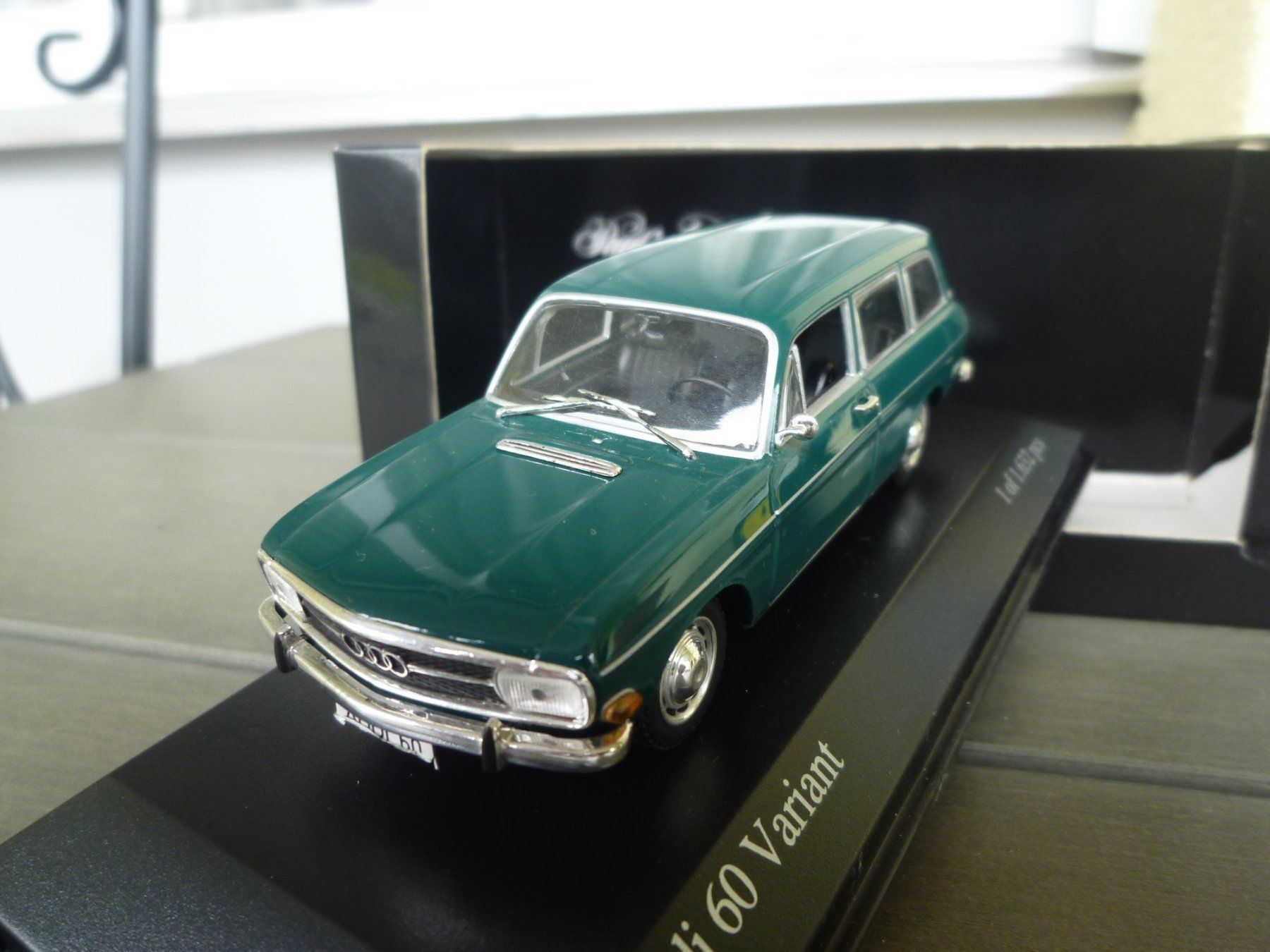 Minichamps Modellautos: Audi 60 Variant – Neu und originalverpackt aus Flawil von Imperiosud 2