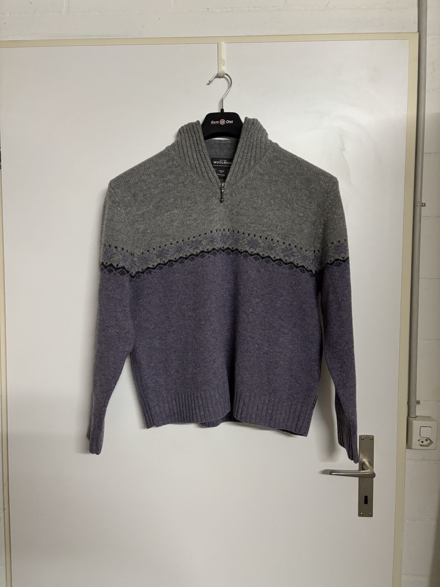 Woolrich Maglioni & Felpe: Herren Pullover Woolrich Grau Grösse XL mit Reissverschluss  – Usato da Aarwangen venduto da mic_r7gc