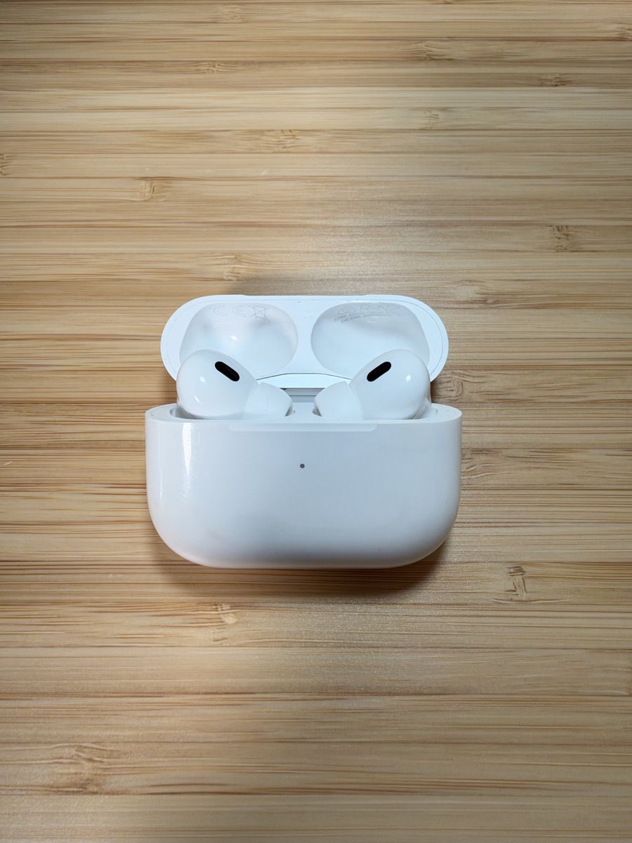 Apple Kopfhörer: Apple AirPods Pro 2 (inkl. Case) – Gebraucht aus Gossau SG von ahb_nm2v 1