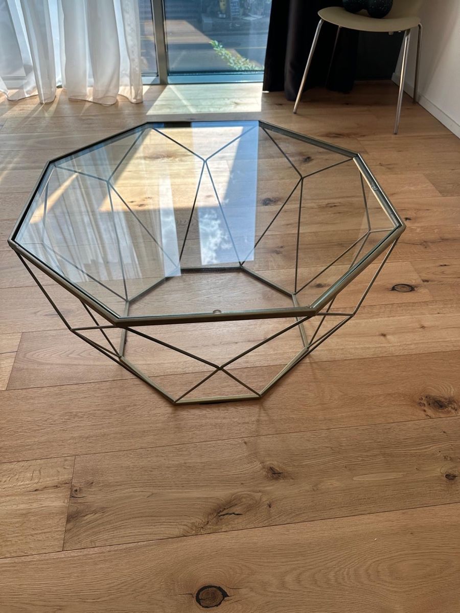 Tische: Couchtisch Geometrisch Glas Metall Messing Optik – Neu (gemäss Beschreibung) aus Basel von romaeasmil 2