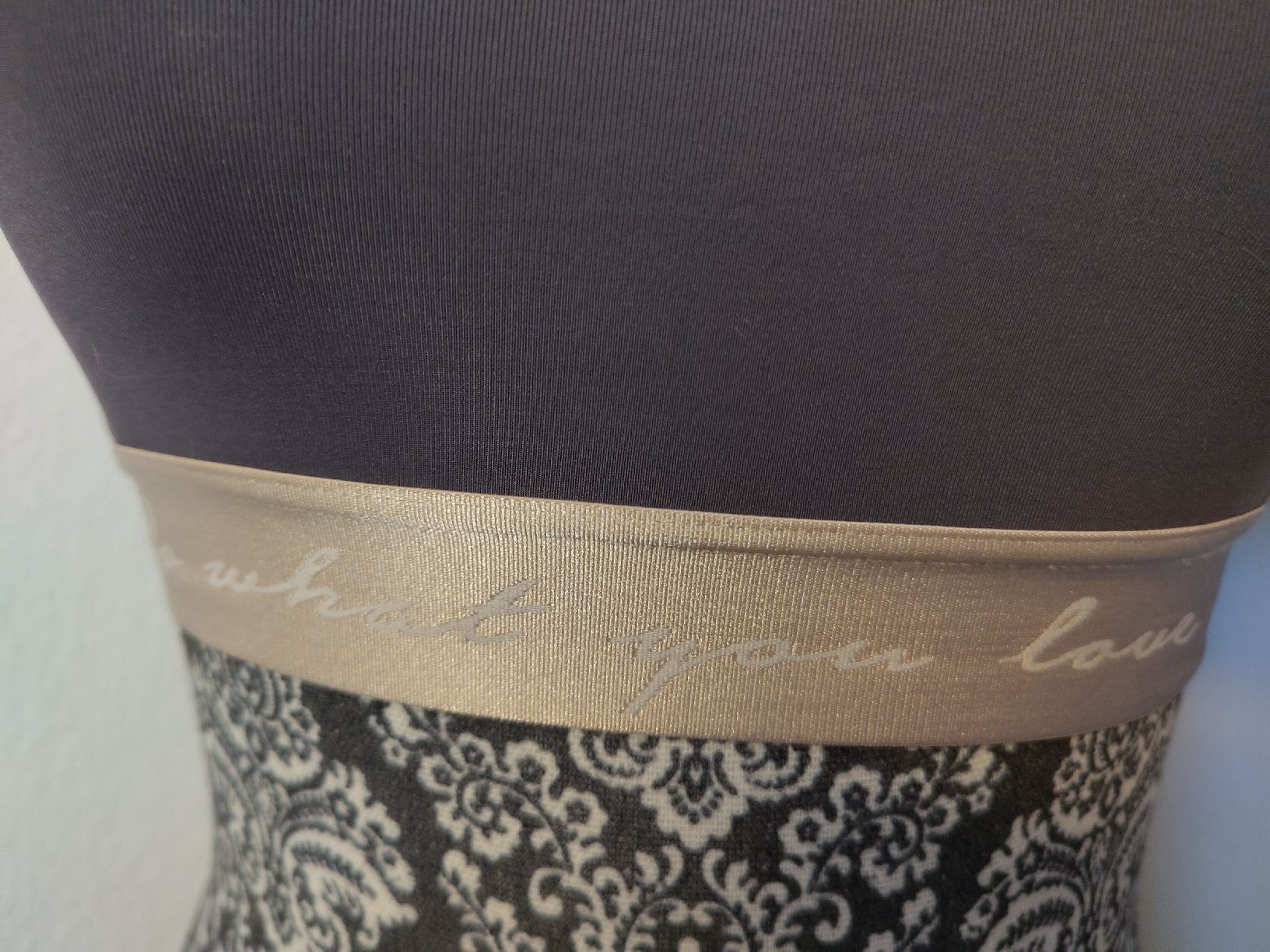 Tchibo Tops: TCHIBO - Exquisites Sprt-Top, Gr. S – Neu (gemäss Beschreibung) aus Zollikofen von AliaRuna 2