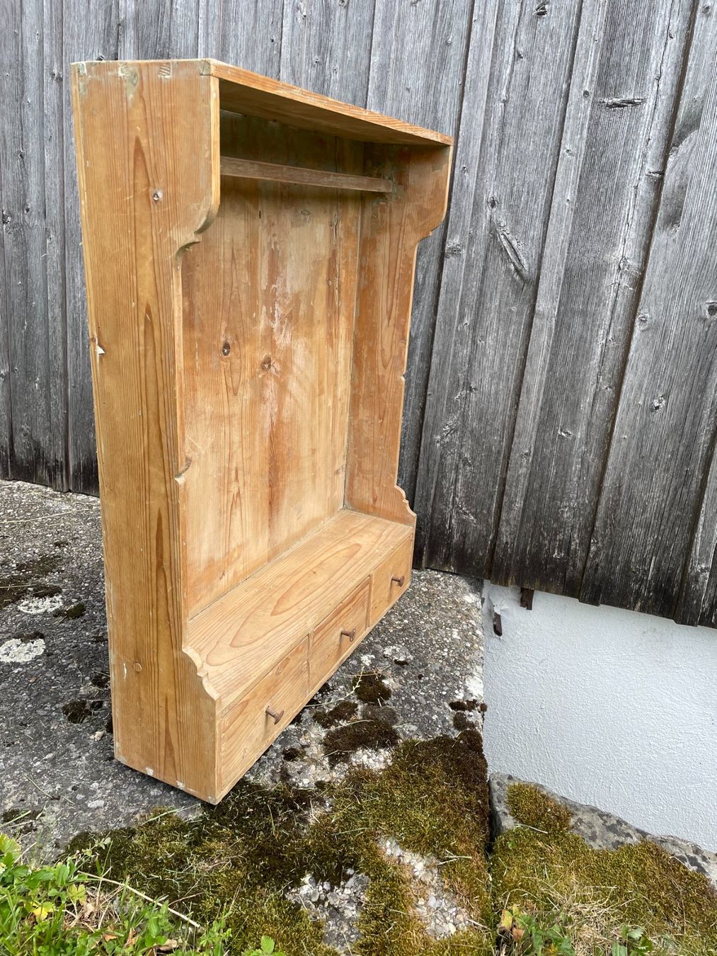 Scaffali: Antikes Wandmöbel, Holz – Usato da Urdorf venduto da eve_9wsn