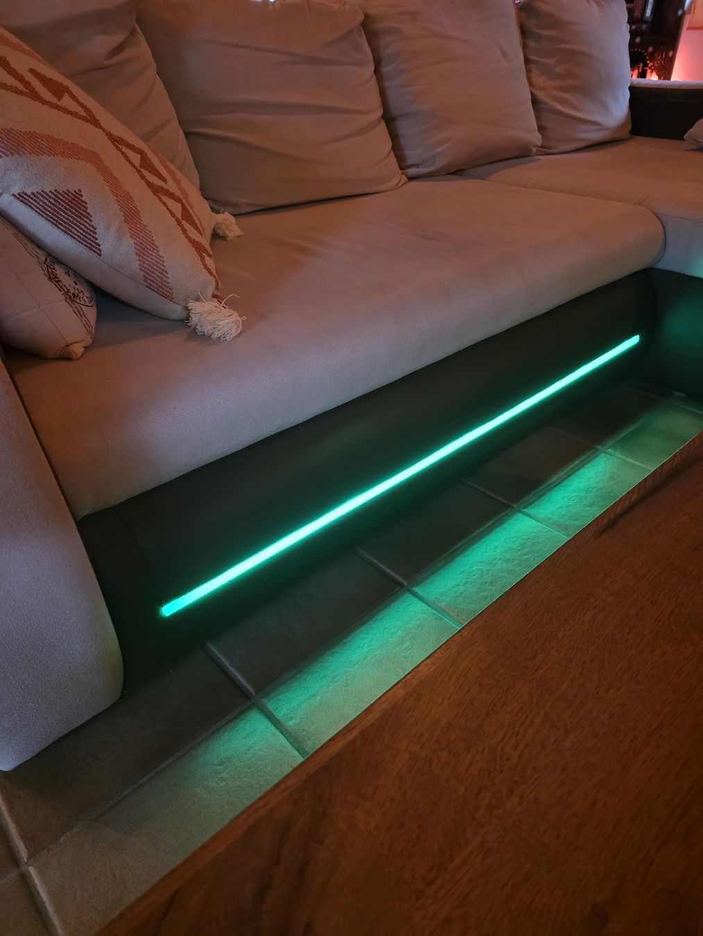 Sofas: ecksofa mit Licht – Gebraucht aus Krauchthal von cla_nvp5 8