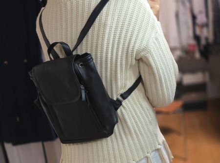 Eleganter Mini-Rucksack – praktisch & stylisch