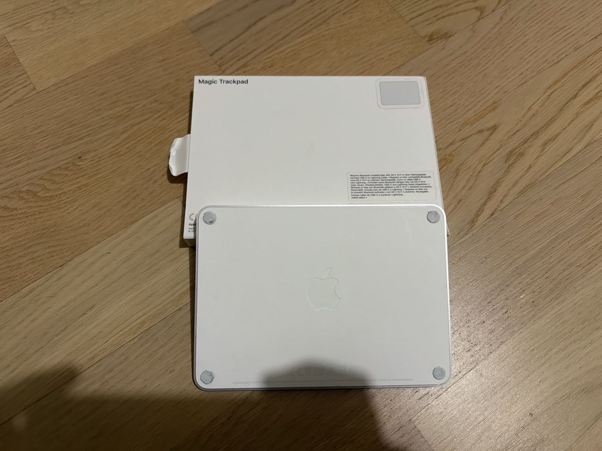 Apple Mouse: Magic Trackpad Apple bianco con imballo originale ottimo – Usato da Zürich venduto da fra89zh 1