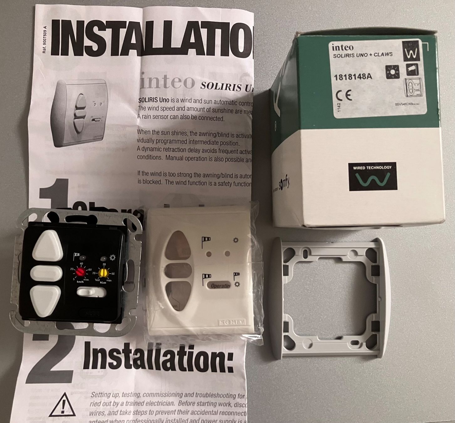 Somfy Tende da sole: Somfy Soliris Uno + Claws -  Neuware OVP Storen – Nuovo e nell'imballaggio originale da Zürich venduto da Shalashaska