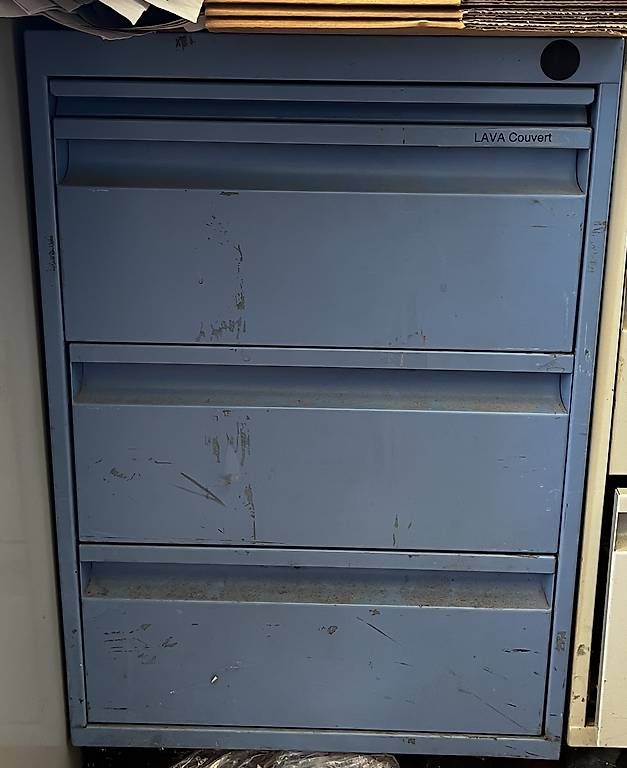 Eléments de bureau: Rollkorpus Metal – D'occasion à Breitenbach par aya_w5x7