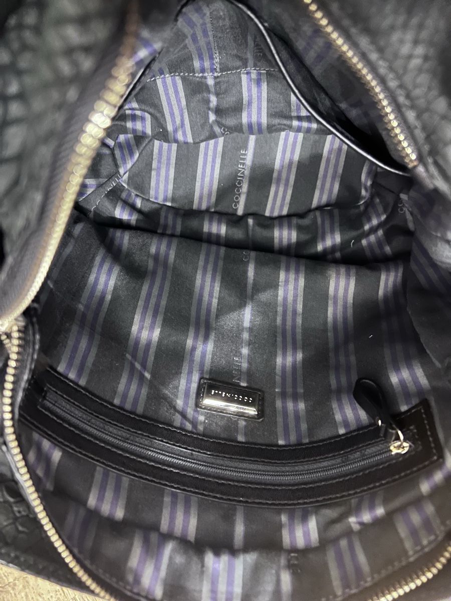 Coccinelle Borse da donna: Coccinelle Handtasche, schwarz – Usato da Füllinsdorf venduto da had_kv5k 3