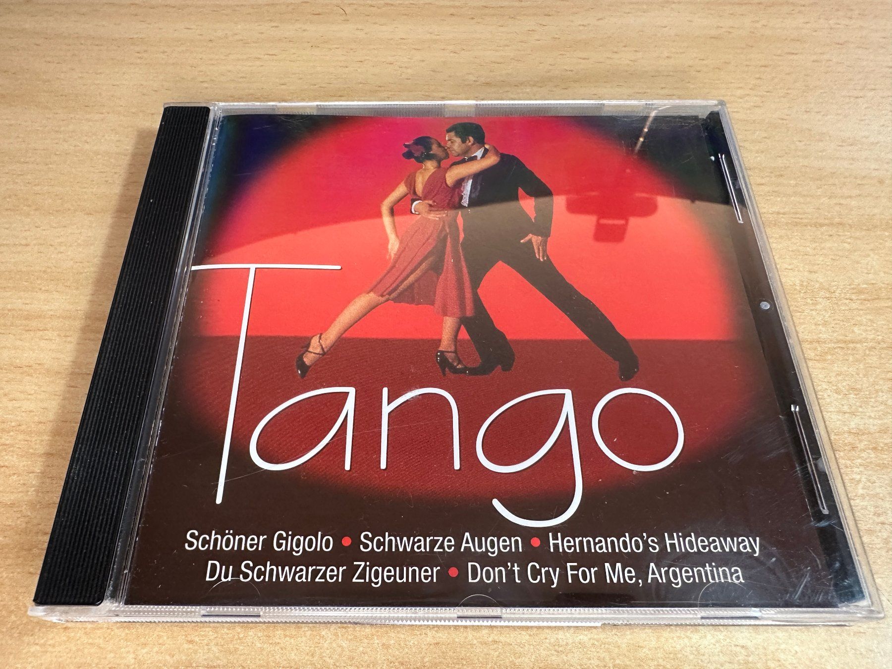 CD: E5 The Magic Orchestra – Tango – Usato da Rikon im Tösstal venduto da Alpenmutz