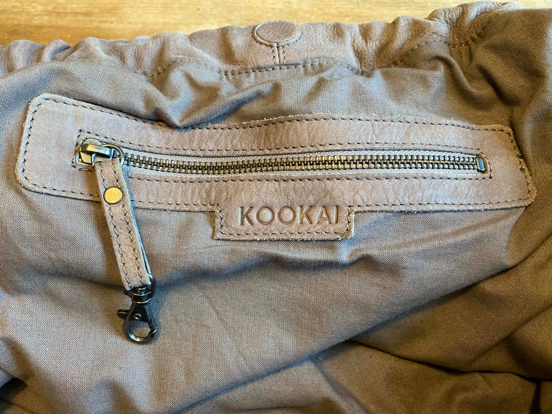 Kookai Borse da donna: Wildleder Tasche Marke Kookai – Usato da Erschwil venduto da r.kuery1 4