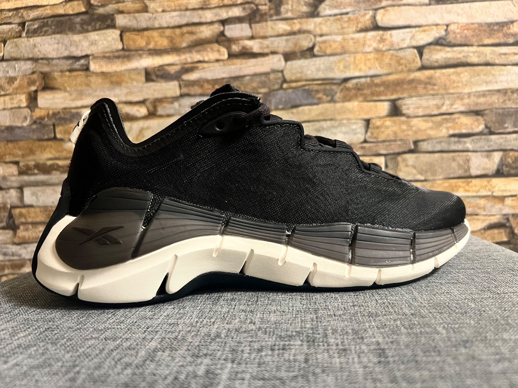 Reebok Scarpe da uomo: Reebok Zig Kinetica II Grow Gr. 40.5 – Nuovo e nell'imballaggio originale da Bern venduto da No1e 8