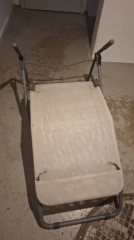 Sedie a sdraio: Liegestuhl beige – Usato da Winterthur venduto da Draco44 1