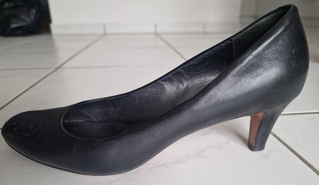 Navyboot Scarpe da donna: Navyboot Pumps – Usato da Lausen venduto da Joli-80 2