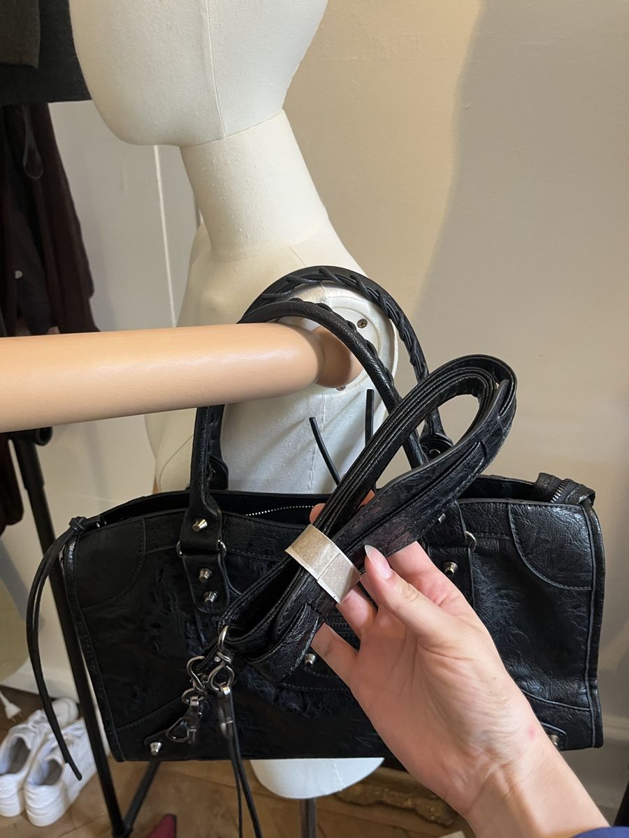 Taschen: Handtasche schwarz Leder , neu – Neu (gemäss Beschreibung) aus Zürich von Melina.A 4