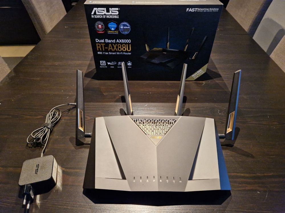 ASUS RT-AX88U Gaming Router (Gebraucht) in Schlieren für CHF 101 – mit ...