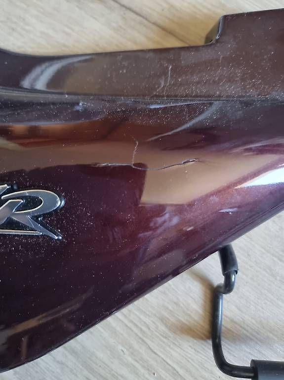 Strada: KAWASAKI ZEPHYR 750  – Usato da Aedermannsdorf venduto da Automarkt 1