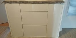 Schrank/Kommode weiss Hochglanz mit zwei Klappen gebraucht