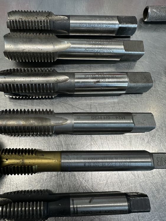 Tous les outils: Gewindeschneidsatz HSS Gewindebohrer Schneideisen Windeisen – D'occasion à Schwende par weesli 4