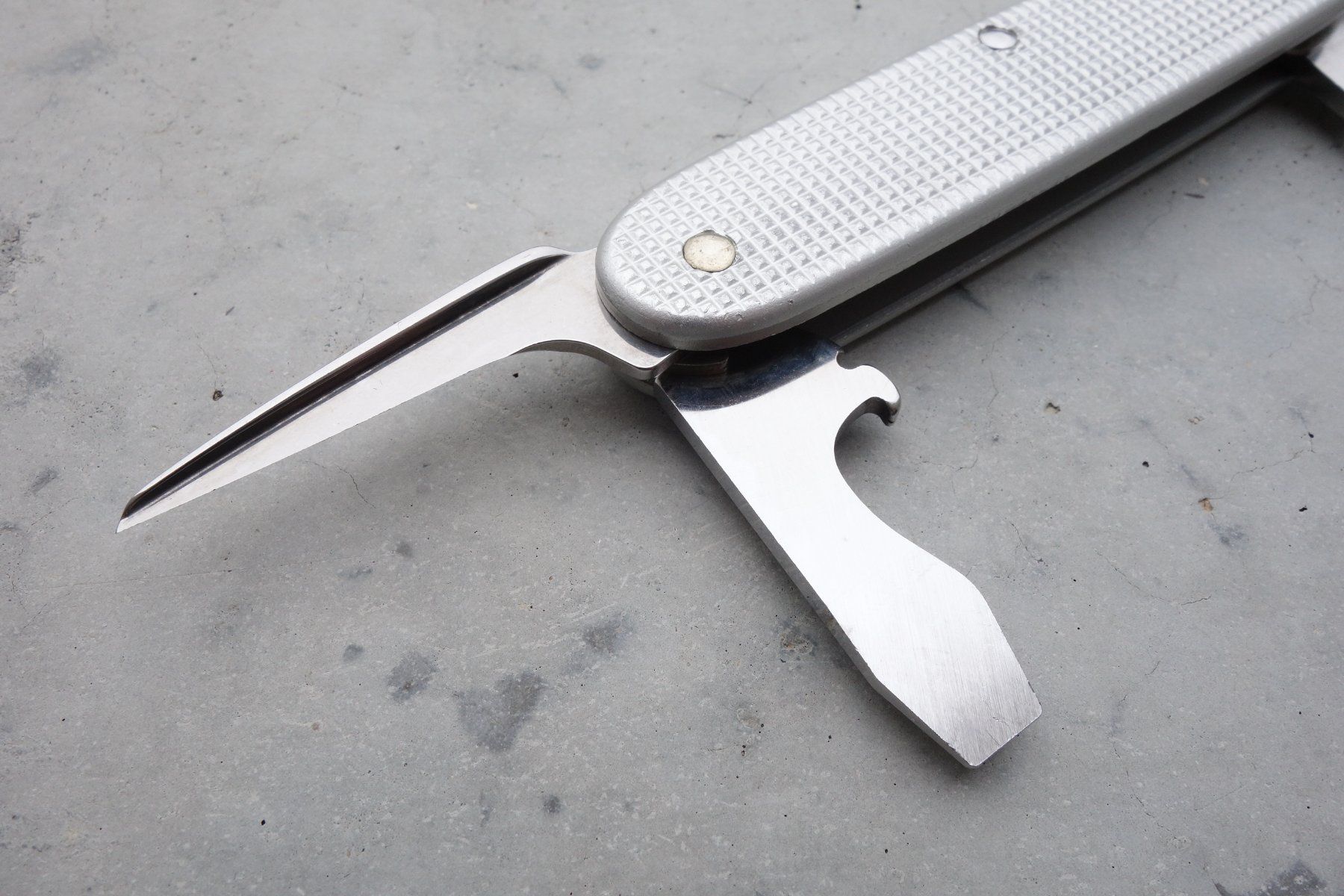Victorinox Coltelli tascabile: Victorinox Soldatenmesser 93 – Usato da St. Gallen venduto da 8201 6