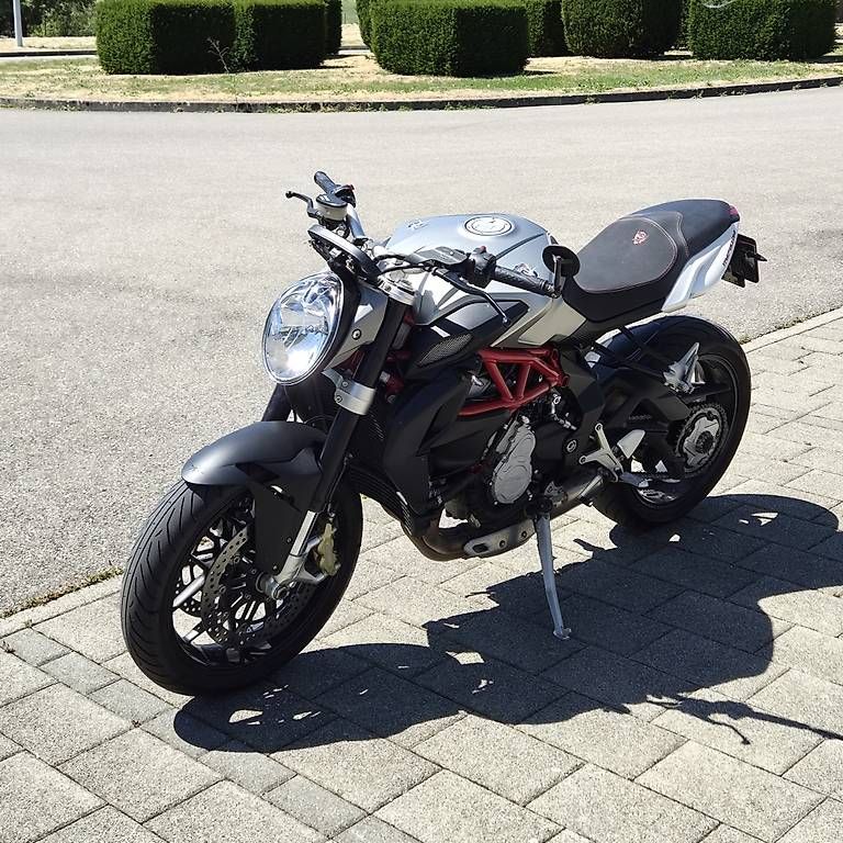 MV Agusta Strada: MV AGUSTA Brutale 800 – Usato da Zuzwil venduto da fabian6 2