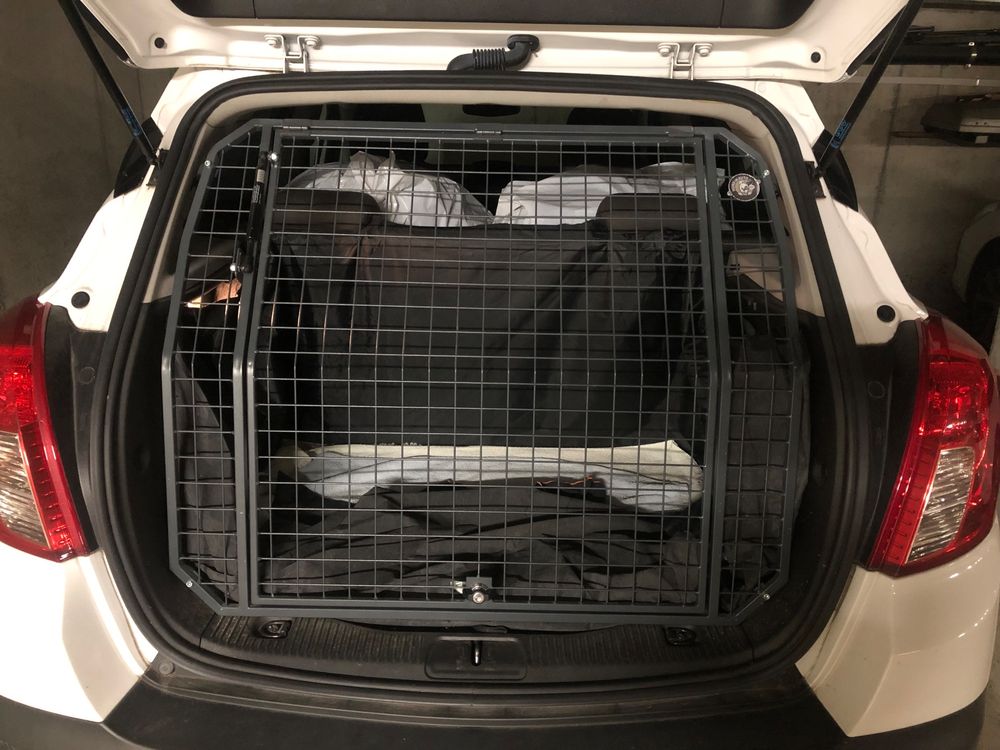 Hundebox Opel Mokkanull