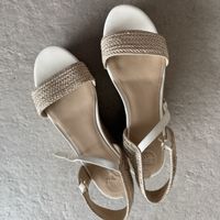 Guess Platform Sandals Size 40 