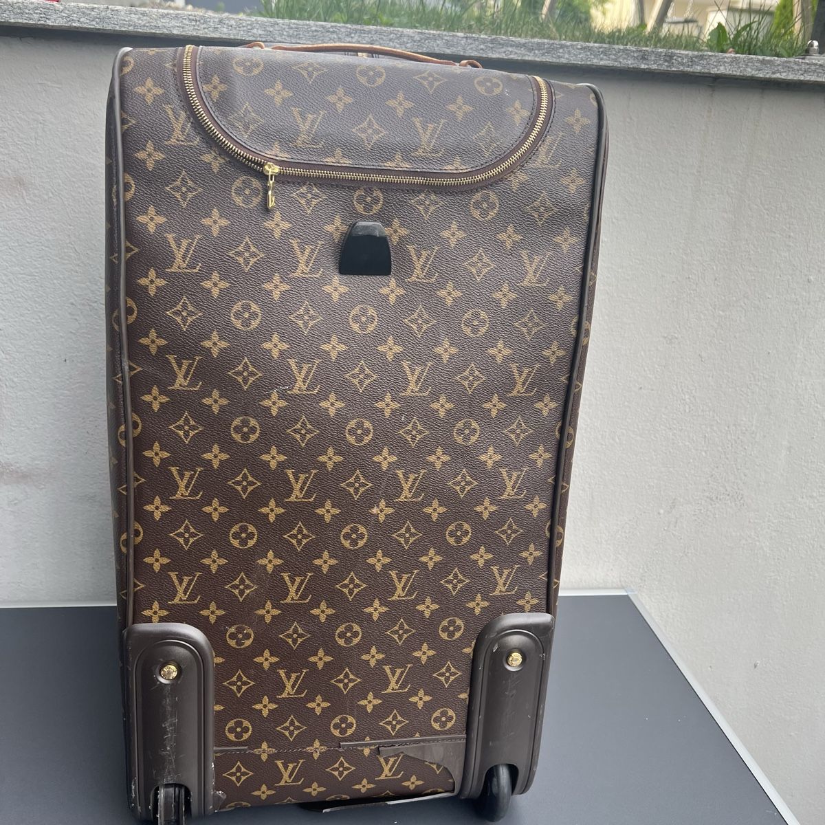 Louis Vuitton Borse: Wunderschöner Taschen Koffer von Louis Vuitton  – Usato da Wil SG venduto da Cristiano02062017 3