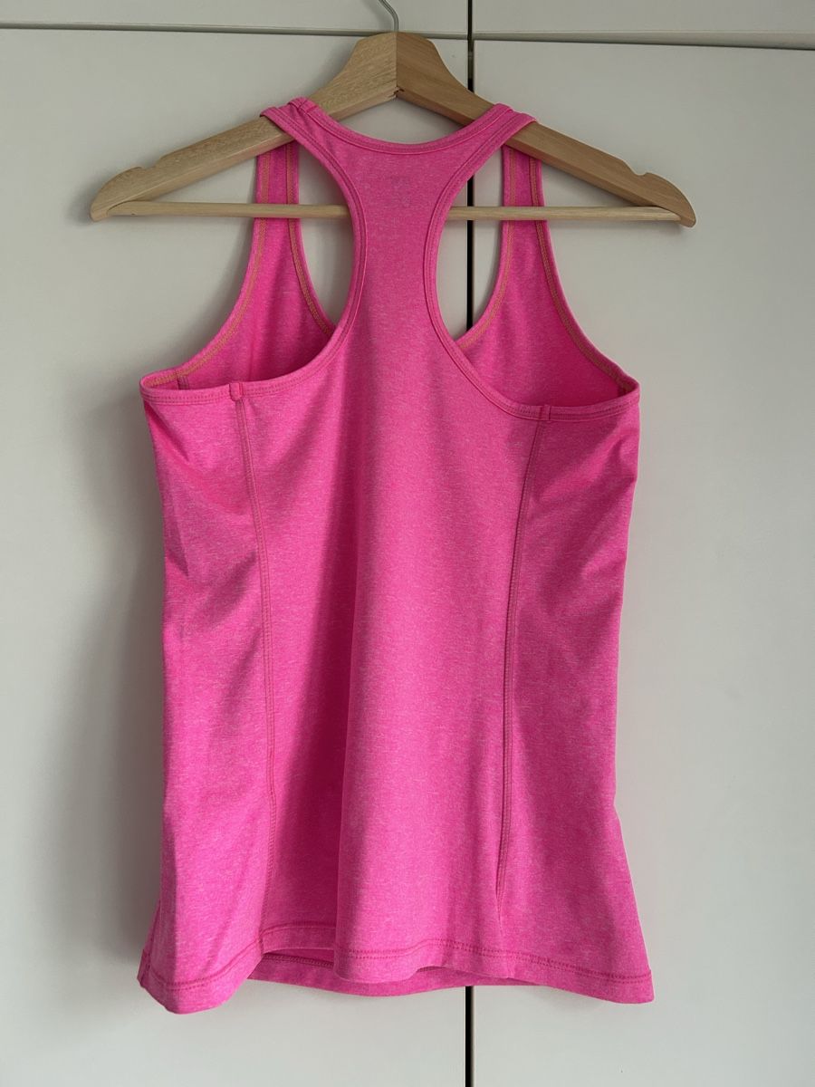 H&M Top: H&M Sport Top Pink Gr. S – Usato da Zürich venduto da Lolaa123 3