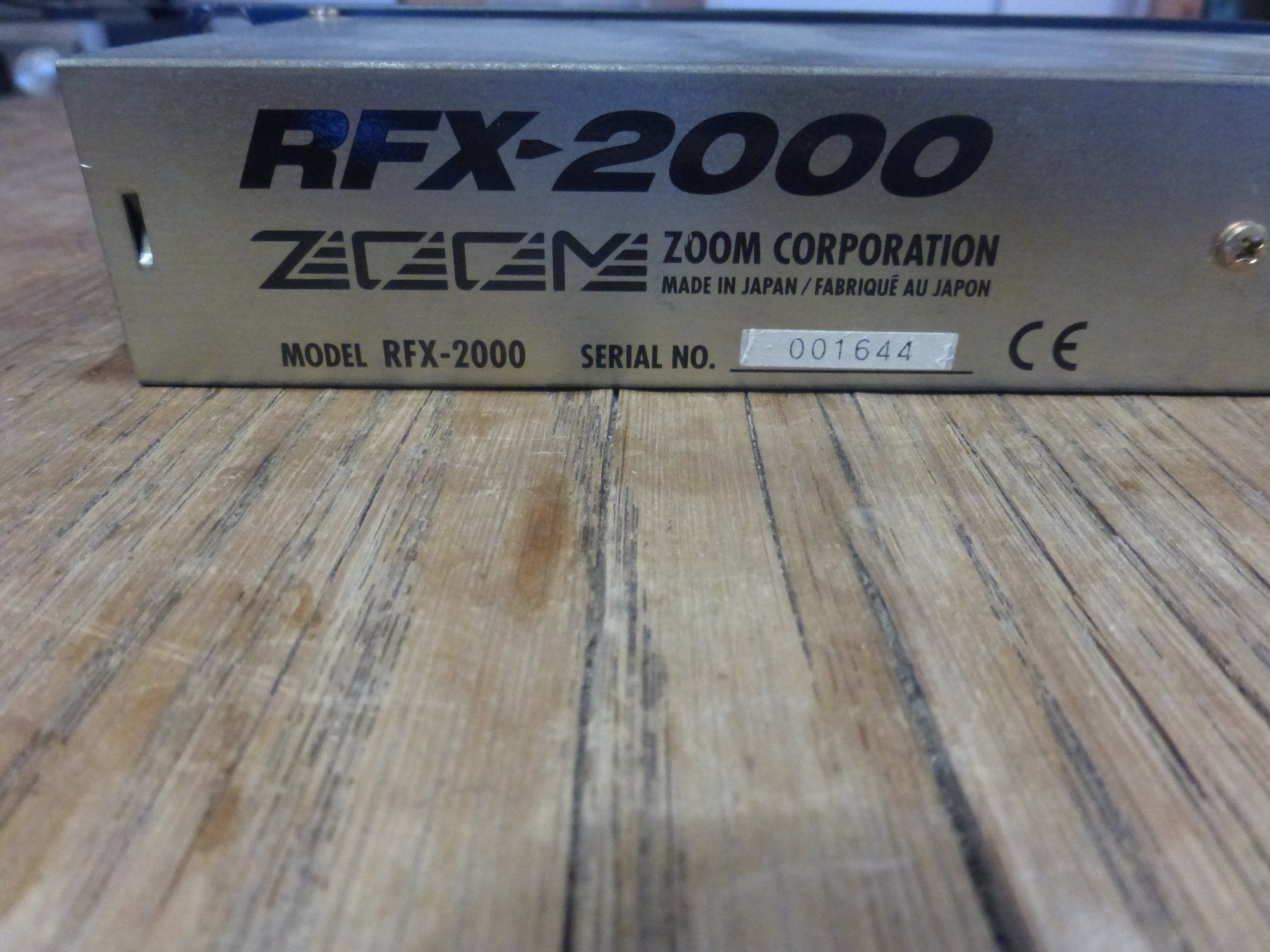 Strumenti musicali: Zoom RFX 2000 Multieffektgerät Audio FX – Usato da Zumikon venduto da psisound 6