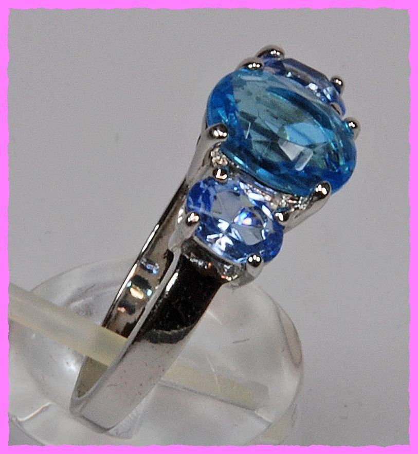 Anelli: Bezaubernder Ring mit Zirkonia – Nuovo e nell'imballaggio originale da Oberglatt ZH venduto da Diamond-Girl 1
