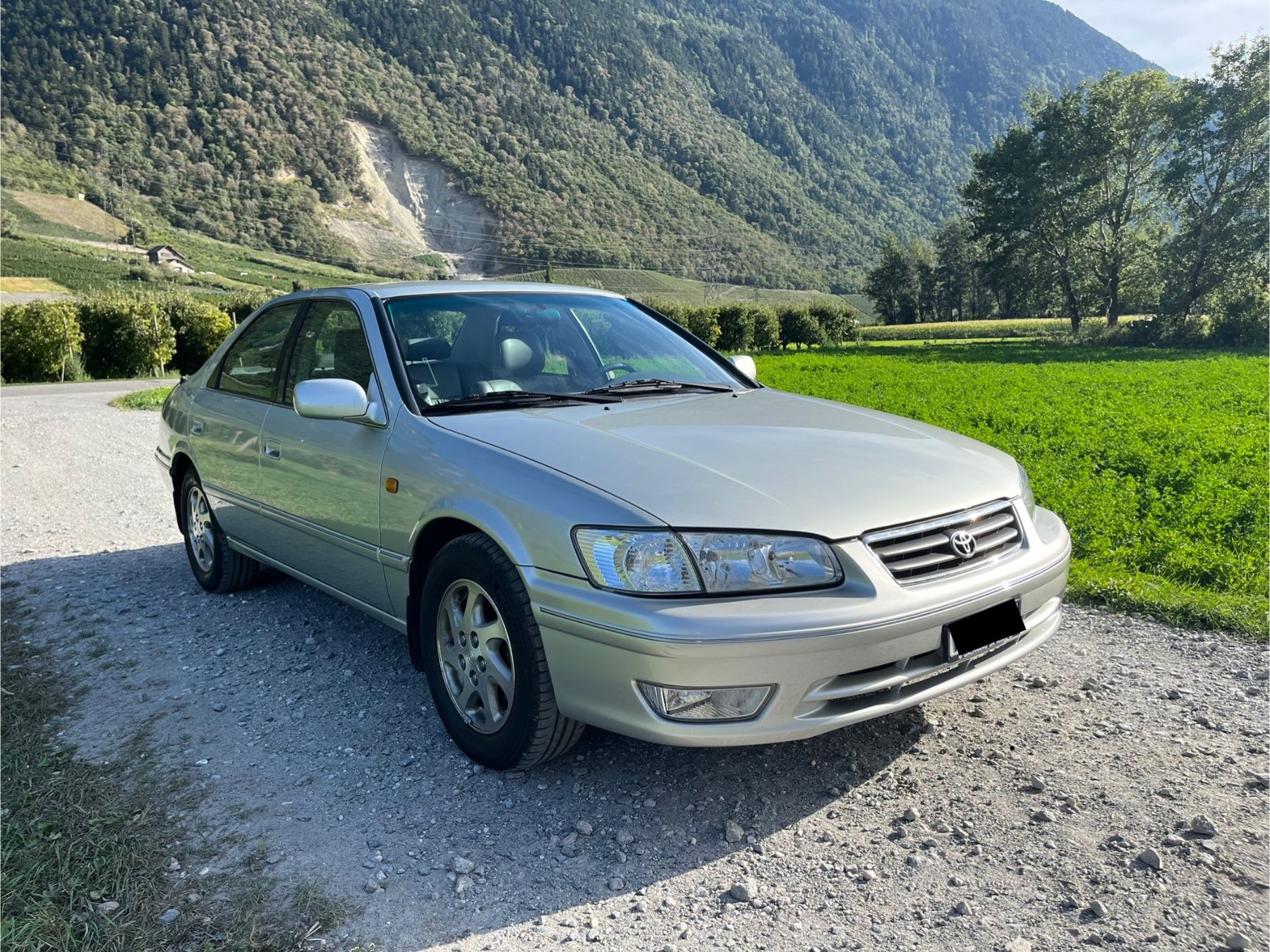 Toyota Automobili: Toyota Camry 3.0 v6 – Usato da Aproz (Nendaz) venduto da che_dn5d 2