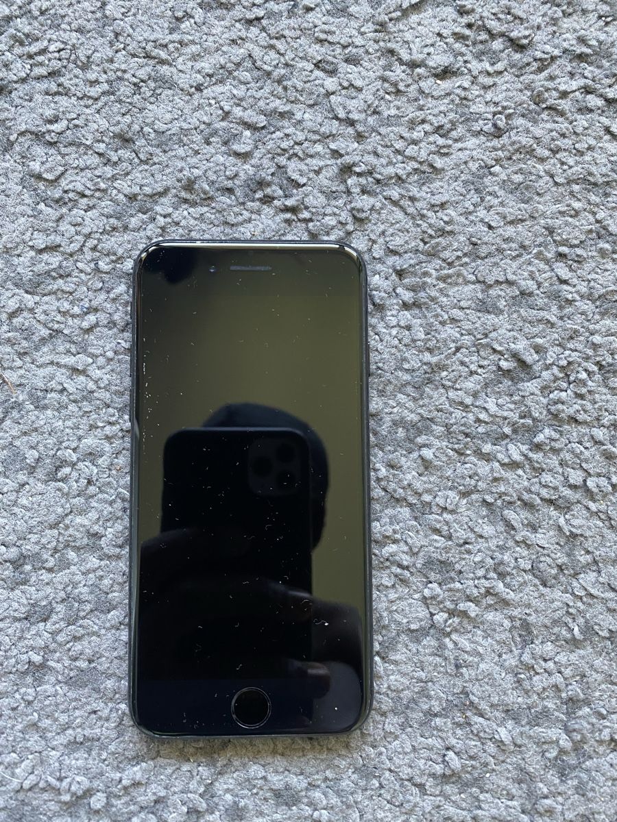 Apple Telefoni cellulari / Smartphones: iPhone 7 Noir - 128Go - N.2 – Usato da Genève venduto da eth_6qs6 1