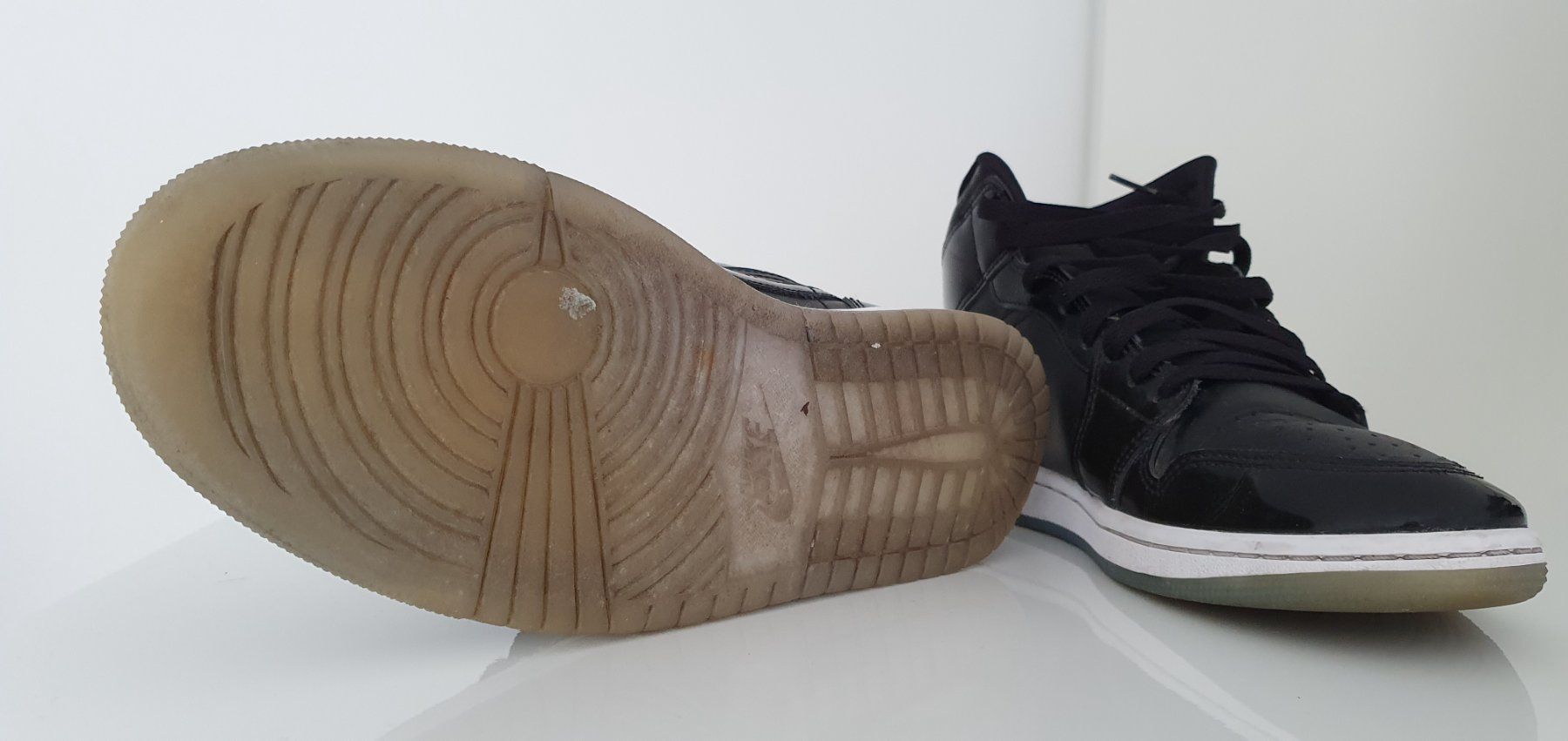 Scarpe da uomo: Nike Air Jordan - 1 Mid / Gr. 42 – Usato da Chur venduto da ropa68 2